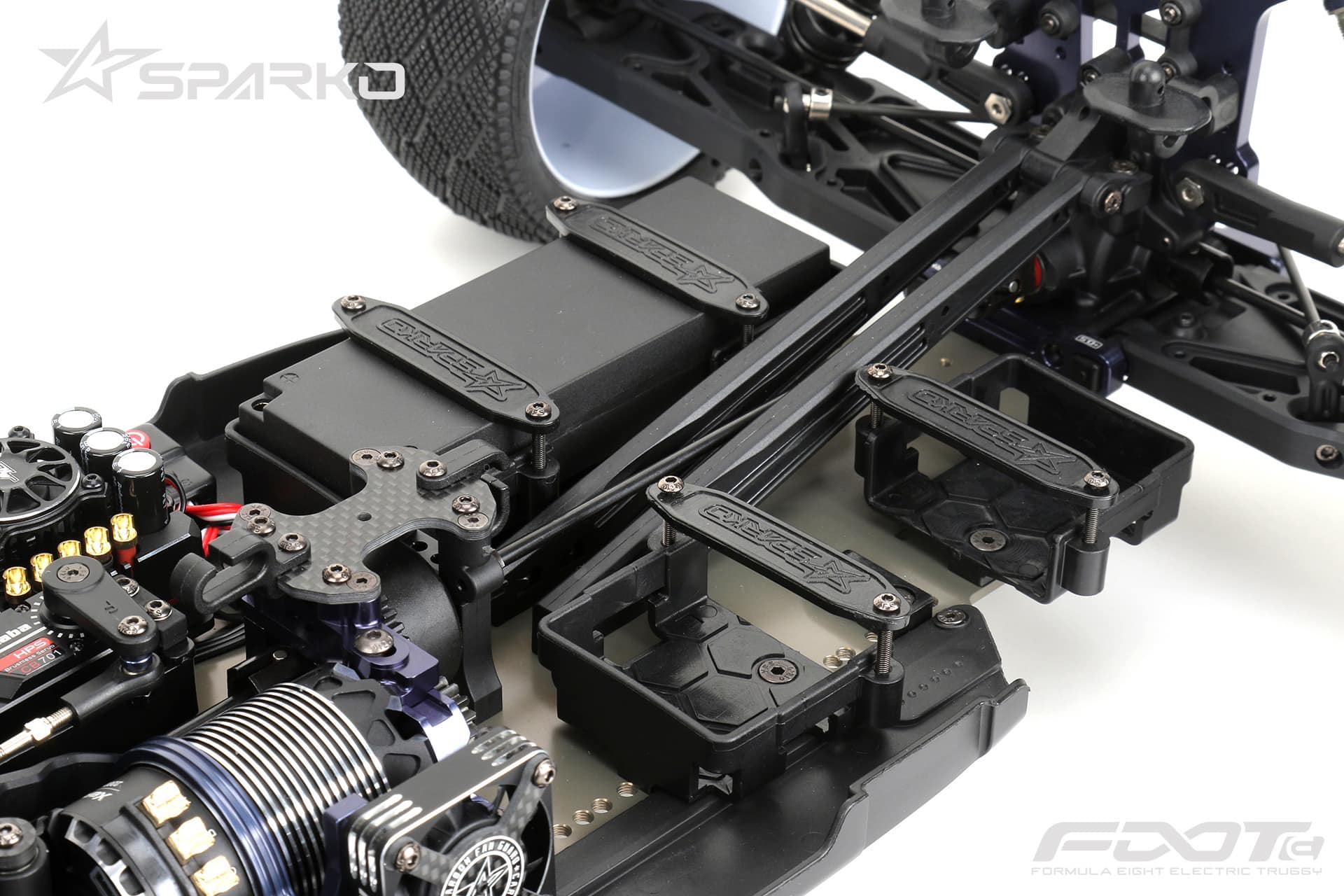 Sparko F8Te 1/8 EP Truggy Kit