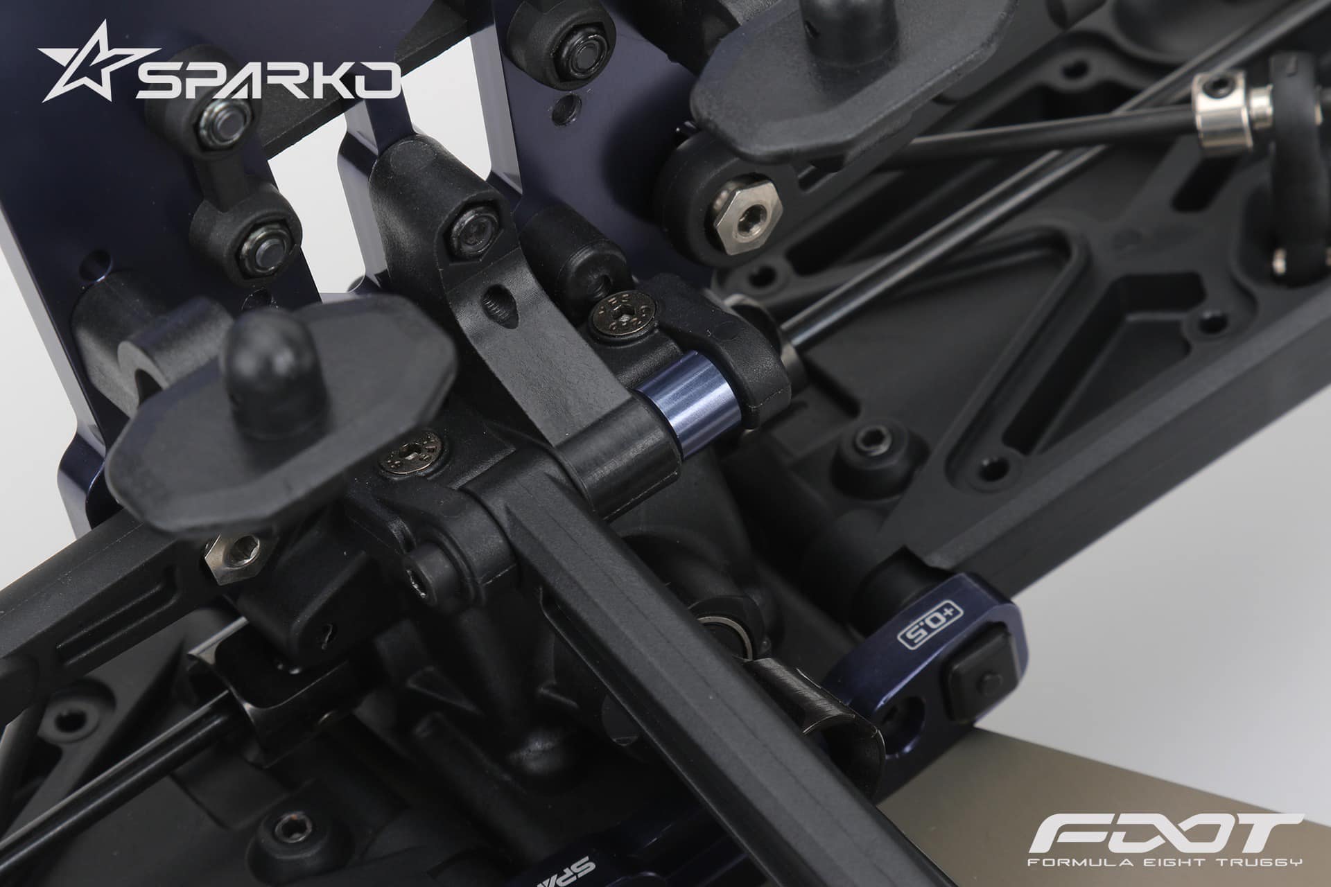 Sparko F8T 1/8 Nitro Truggy Kit