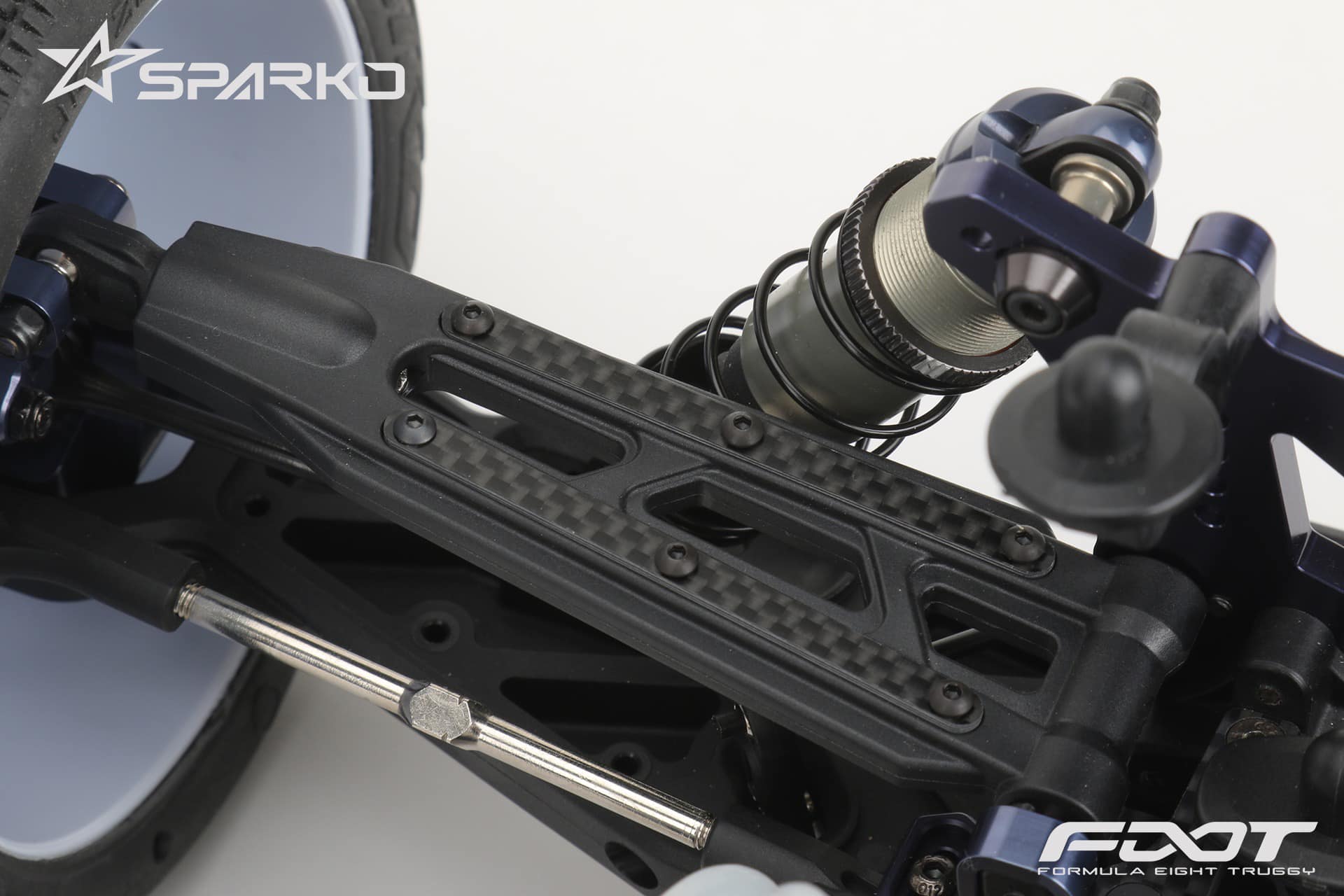 Sparko F8T 1/8 Nitro Truggy Kit