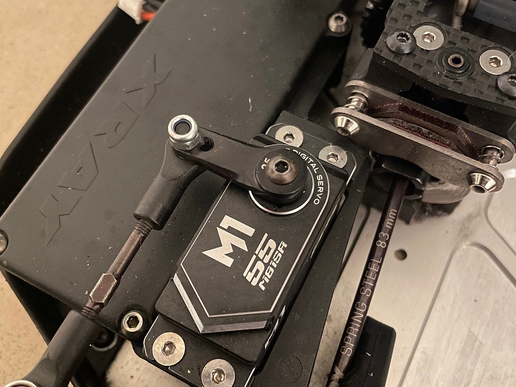 MACH-1 RACING // 55KG PREMIUM DIGITAL SERVO  M81SR 55 KG SR