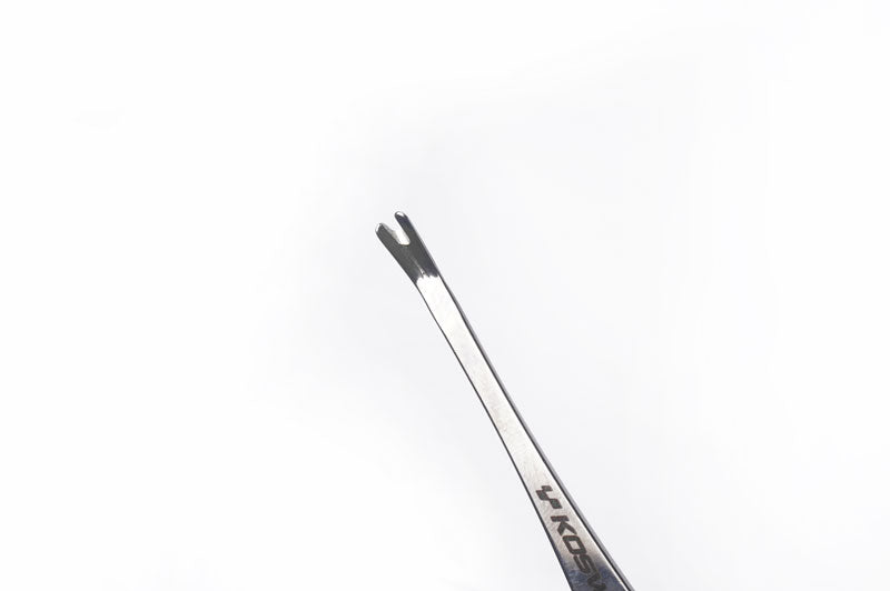 Sedan Tire Center Line Remover