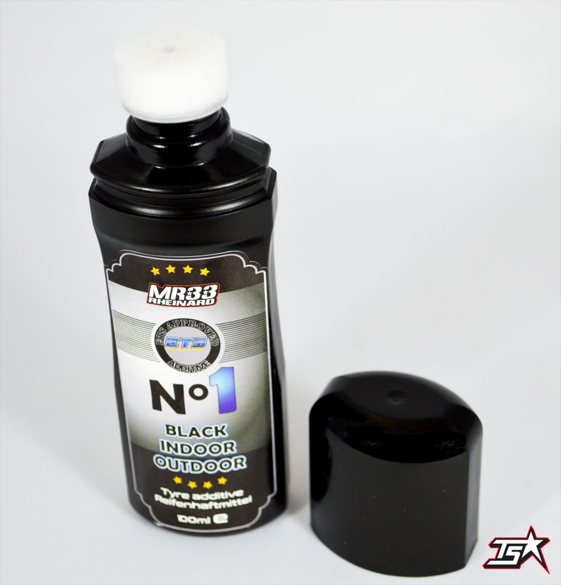 MR33 No.1 Black Tire Indoor / Outdoor Additive 100ml  MR33-0002